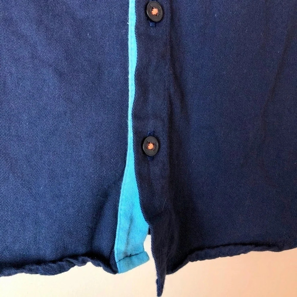 Splendid | Boys Navy Hooded Button Down Shirt 5/6 - Picture 5 of 5